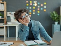 ZAŠTO SMO SVI POSTALI HRONIČNO UMORNI?